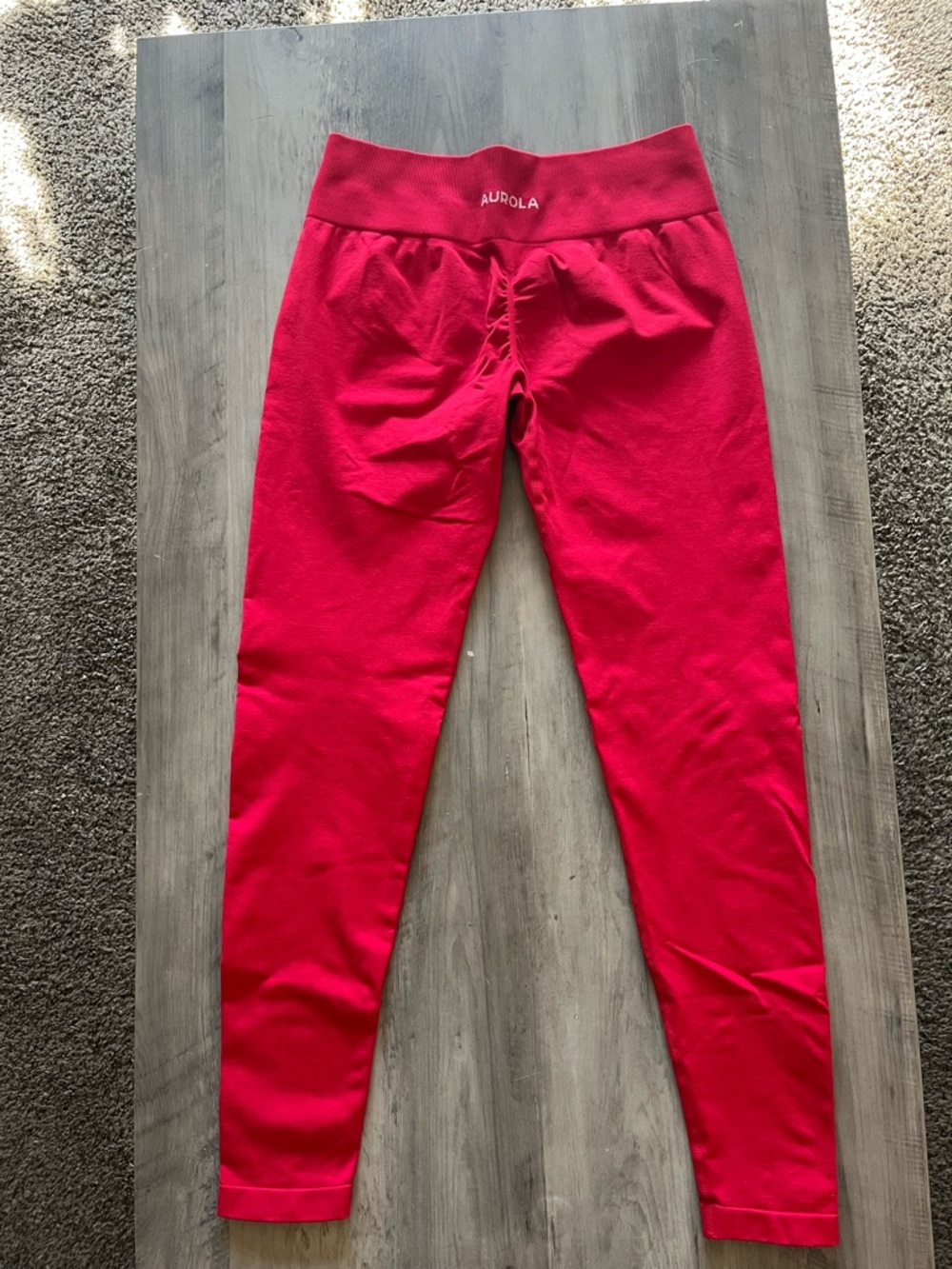 AUROLA Energetic Leggings Mid Waist Seamless Scrunch Tango Red M